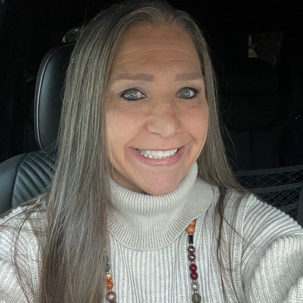 Meet your Posher, Vanessa